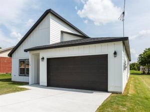 MLS #21000570 image #0