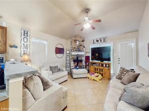 MLS #21000796 image #0