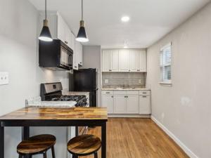 MLS #21001780 image #0