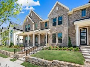 MLS #21003936 image #0