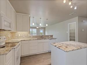 MLS #21004202 image #0