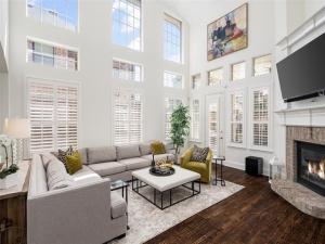 MLS #21004526 image #0