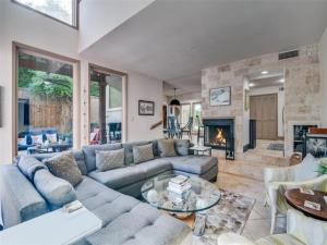 MLS #21005369 image #0