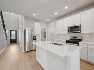 MLS #21005795 image #0