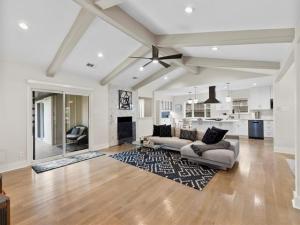 MLS #21009195 image #0
