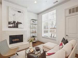 MLS #21009555 image #0