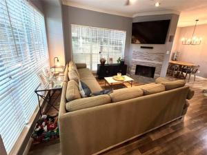 MLS #21010139 image #0