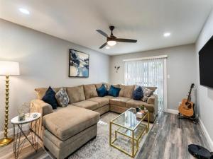 MLS #21011344 image #0