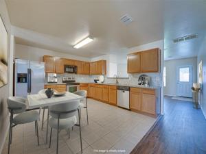 MLS #21011802 image #0