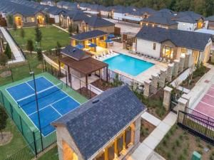 MLS #21013408 image #0