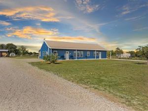 MLS #21013417 image #0