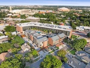 MLS #21014509 image #0