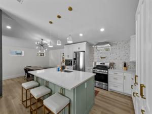 MLS #21015015 image #0