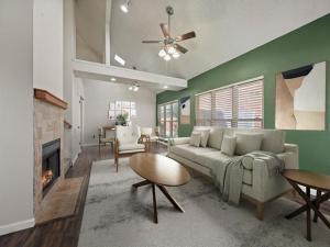 MLS #21016300 image #0