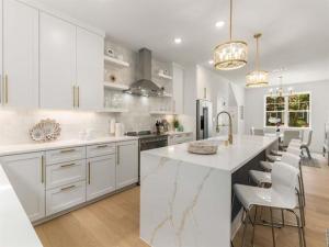 MLS #21016520 image #0
