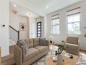 MLS #21016772 image #0