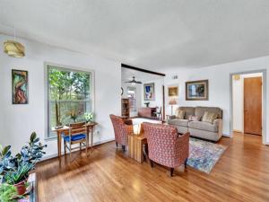 MLS #21016873 image #0