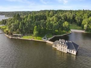 MLS #21017363 image #0