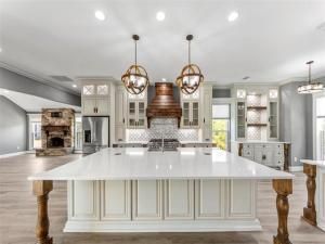 MLS #21017978 image #0