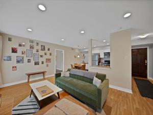 MLS #21019774 image #0