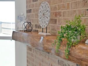 MLS #21022143 image #0