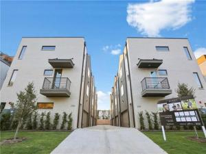 MLS #21022230 image #0