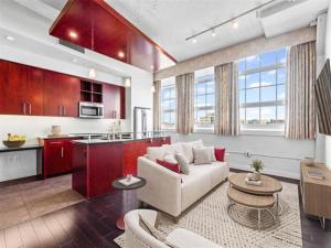 MLS #21022773 image #0