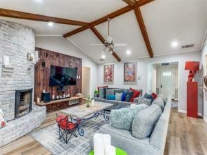 MLS #21023842 image #0