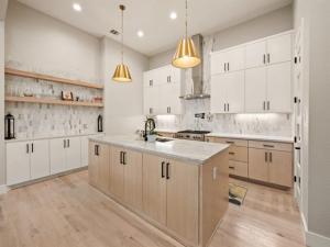 MLS #21024242 image #0