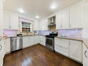 MLS #21024636 image #0