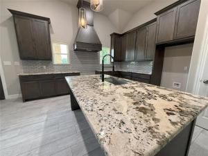 MLS #21025856 image #0