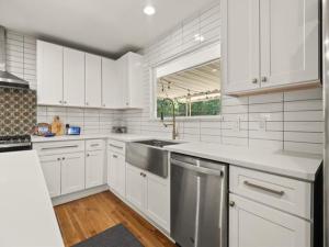 MLS #21025954 image #0