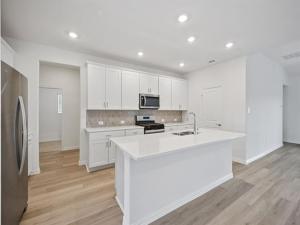 MLS #21026287 image #0