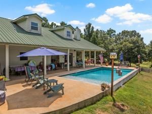 MLS #21026443 image #0