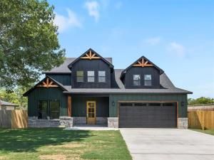 MLS #21027381 image #0