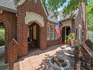 MLS #21027543 image #0