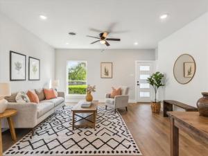 MLS #21027886 image #0