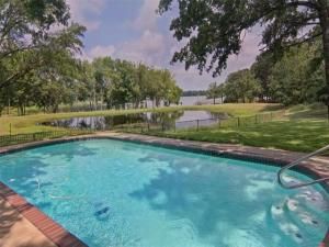 MLS #21028946 image #0