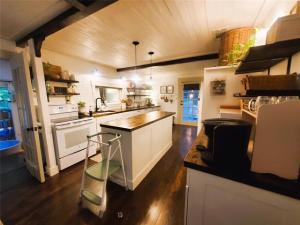 MLS #21031174 image #0