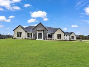 MLS #21034687 image #0