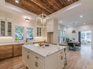MLS #21035719 image #0