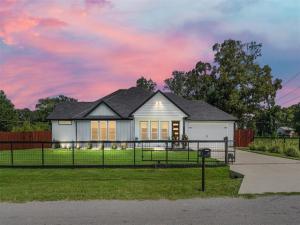 MLS #21035982 image #0