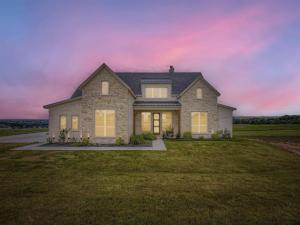 MLS #21036924 image #0