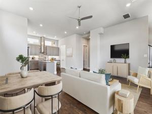 MLS #21038083 image #0