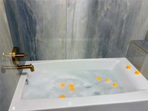 MLS #21038434 image #0