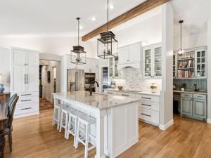 MLS #21039782 image #0