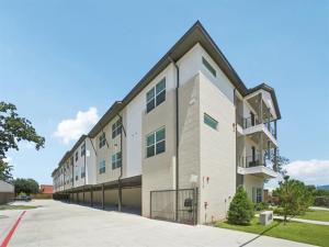 MLS #21039905 image #0