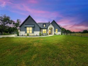 MLS #21040010 image #0