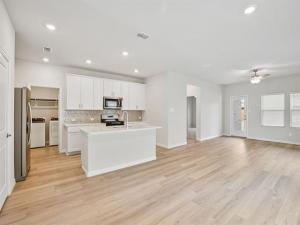 MLS #21041330 image #0