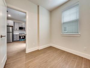 MLS #21042315 image #0